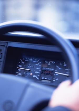 夏休みに合宿免許を取得するメリット